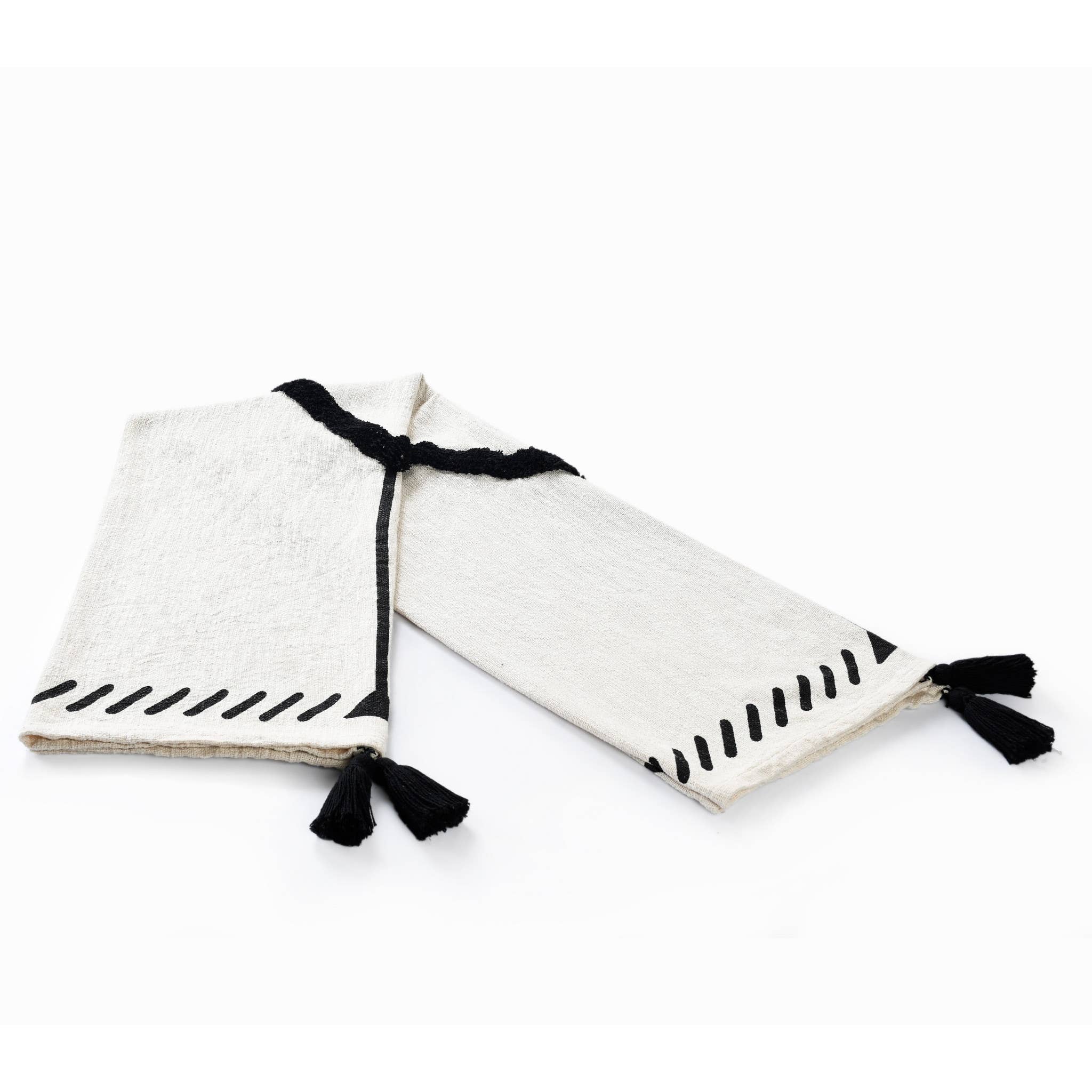 HomeRoots – wholesale Throw blanket – Black and White Woven Cotton Geometric Throw Blanket3