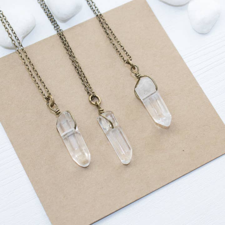 Mini collar de punta de cristal para venta al por mayor de All the Tiny Pieces