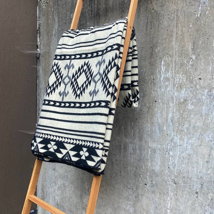 Los Andes Shop – Engroshandel Tæppe – Sydvestligt sort/hvidt tæppe