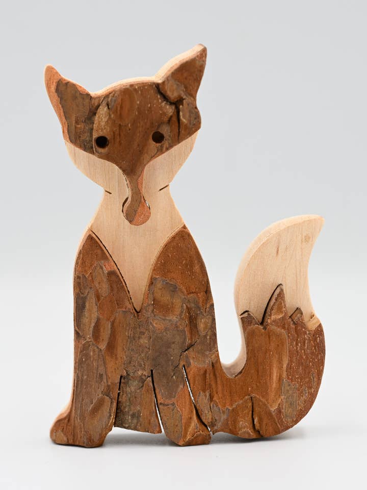 Petit renard assis en écorce pour la vente par Talla Imports