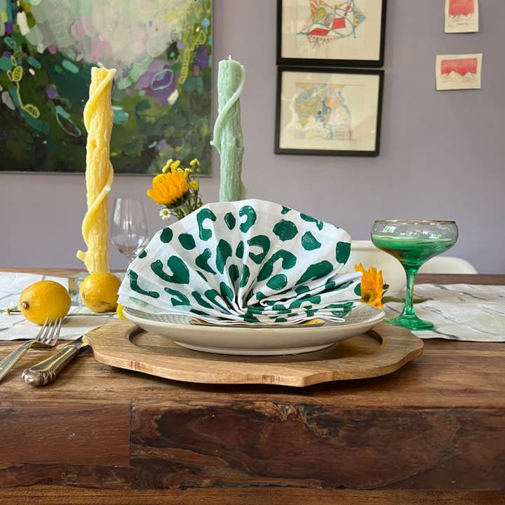 Tulusa – Engroshandel Middags- og stofserviet – På prowl - Cheetah Print Servietter i 6 Farve-måder3