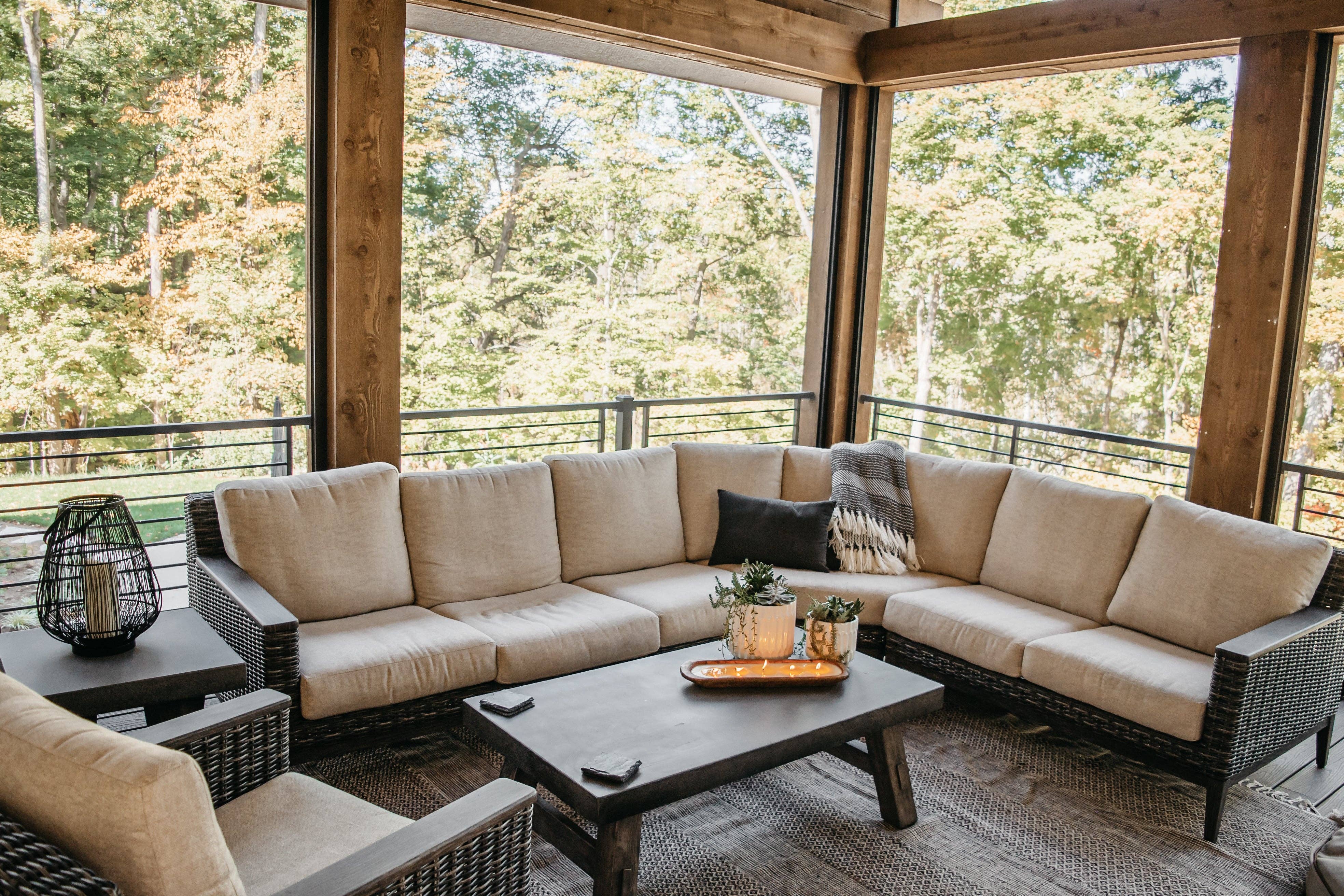 TLC Candle Co. - Wholesale Jar/Filled Candle - 5-Wick Dough Bowl Soy Candle - Belgian Linen3