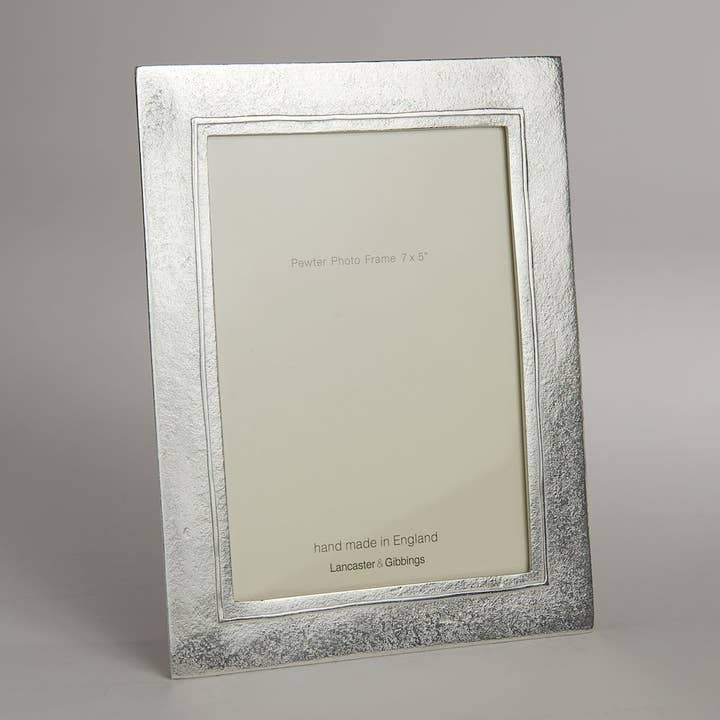 Lancaster and Gibbings - Wholesale Picture Frame - Raised Line Hand Cast Pewter Photo Frame