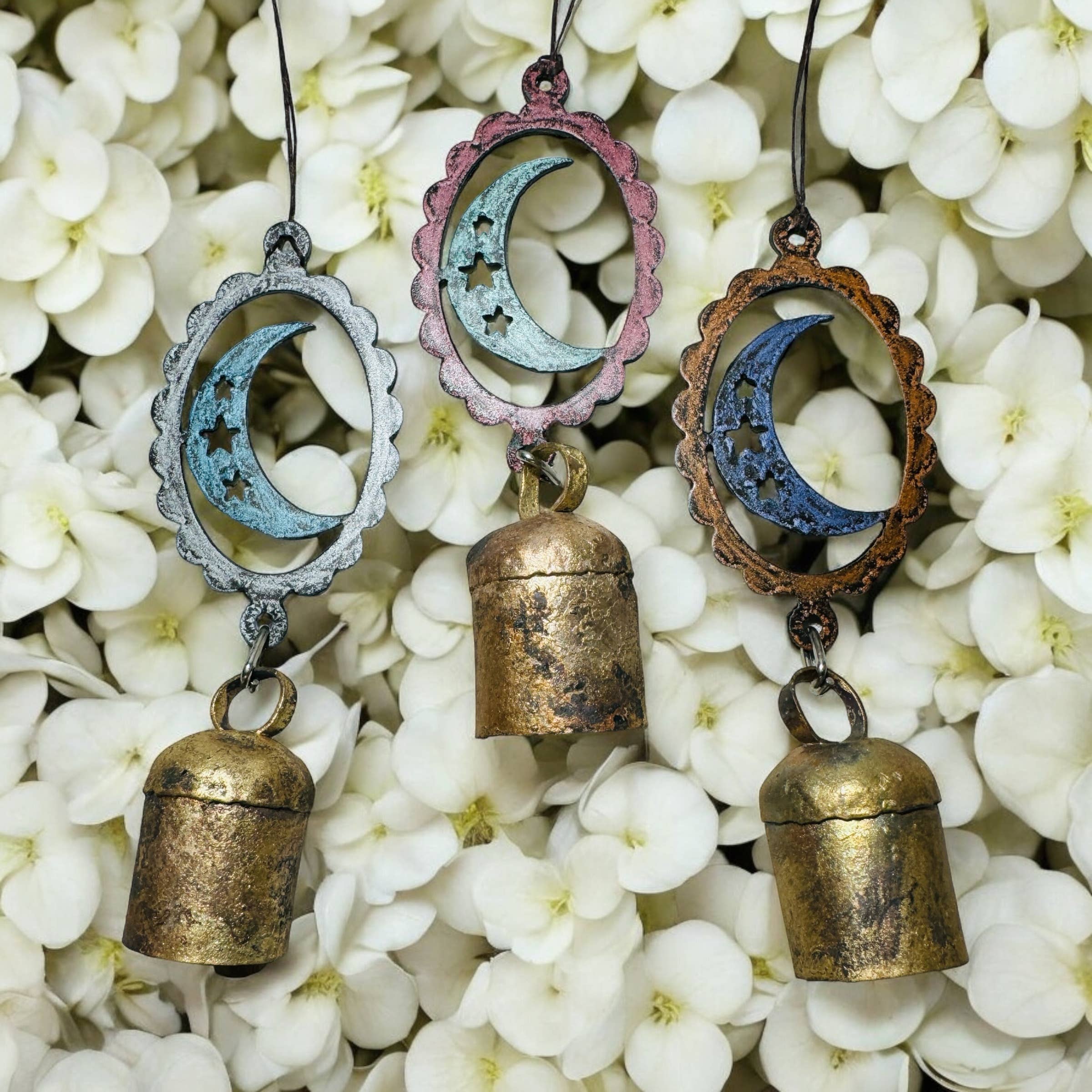 Whimsies - Wholesale Ornament - Maanornament met windgong – schattig cadeau voor tuin en auto13