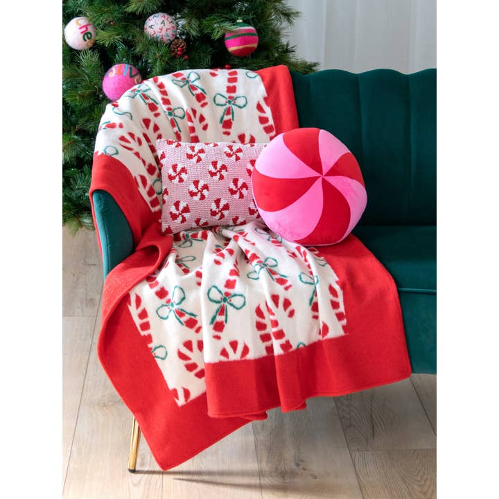 Shiraleah – wholesale Throw/decorative pillow – PEPPERMINT CANDY PILLOW, PINK2