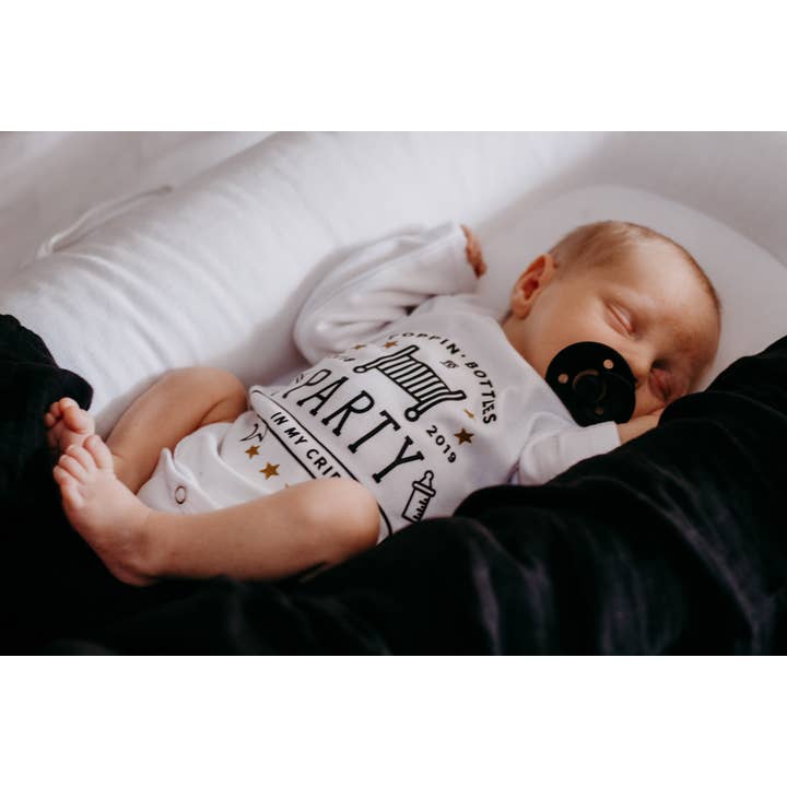 Cuddle Sleep Dream – Engroshandel Bodysuit - Baby – Poppin 'Flasker | Baby nytår Bodysuit3