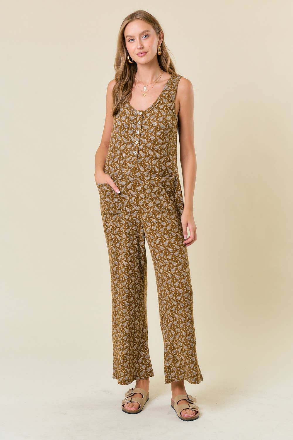 Doe and Rae - Vente Combinaison – femme - COMBINAISON BOUTONNÉE SUR LE DEVANT AVEC POCHES - 27018R-16