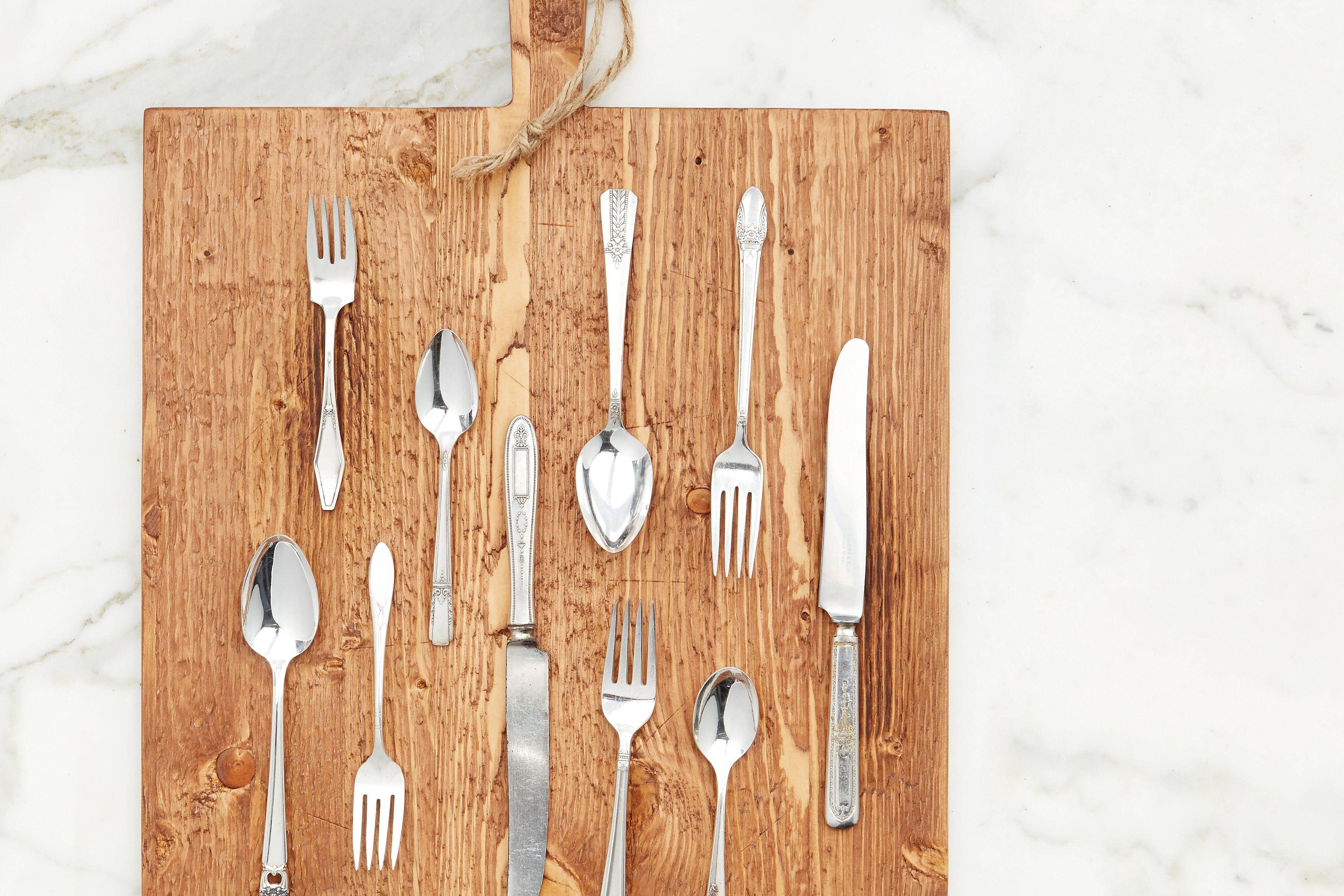 etúHOME - Wholesale Flatware Set - Found Vintage Hotel Silver Plate Flatware Setting - 5 Pieces1