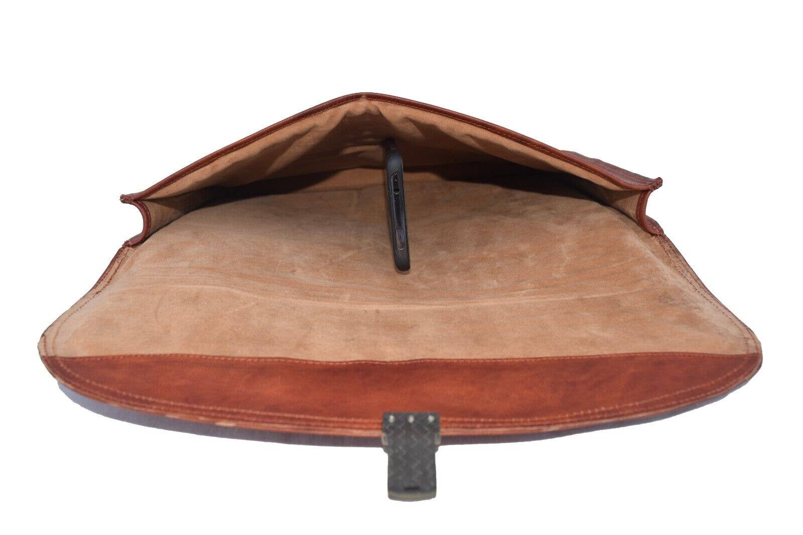 Classy Leather Bags – wholesale Laptop/tablet case – Unisex – Richard MacBook Air Sleeve5