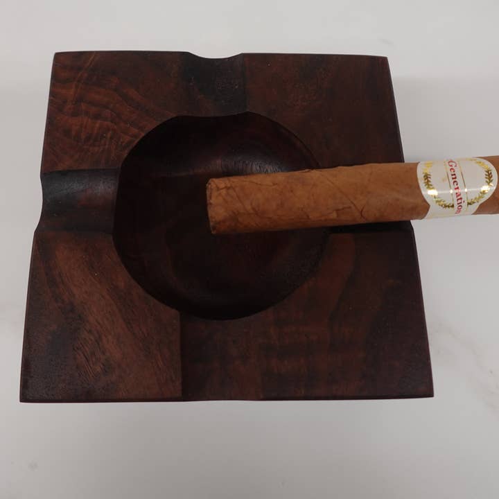 Gunstock Series 4 Slot Walnut Cigar Ashtray 1292025GS1 for wholesale by The Gant Collective