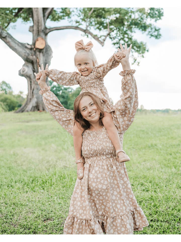 Bailey's Blossoms - Wholesale Dress - Women's - Caroline Long Sleeve Square Neck Dress - Light Khaki Floral