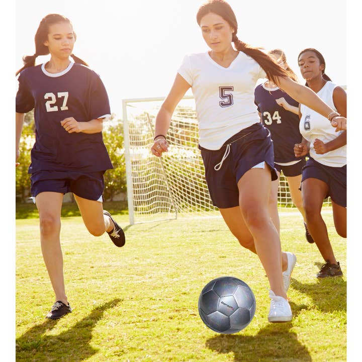 Cota Global – Großhandel Sportball – Fußball - Silbernes Modernes Muster - Größe 46