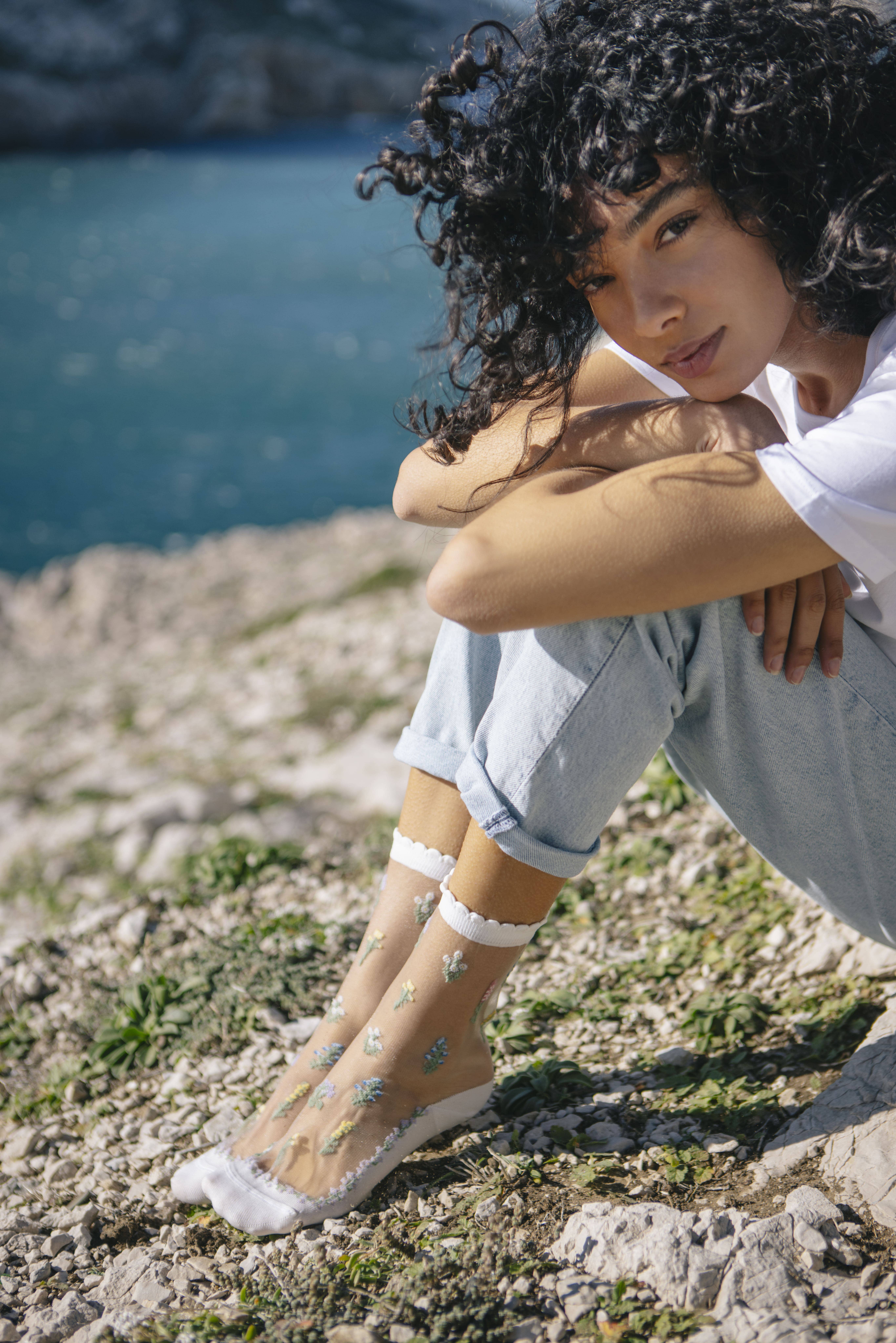 Atelier St Eustache - Vente Chaussettes – femme - Fleurs des champs • Chaussettes transparentes fleurs femme