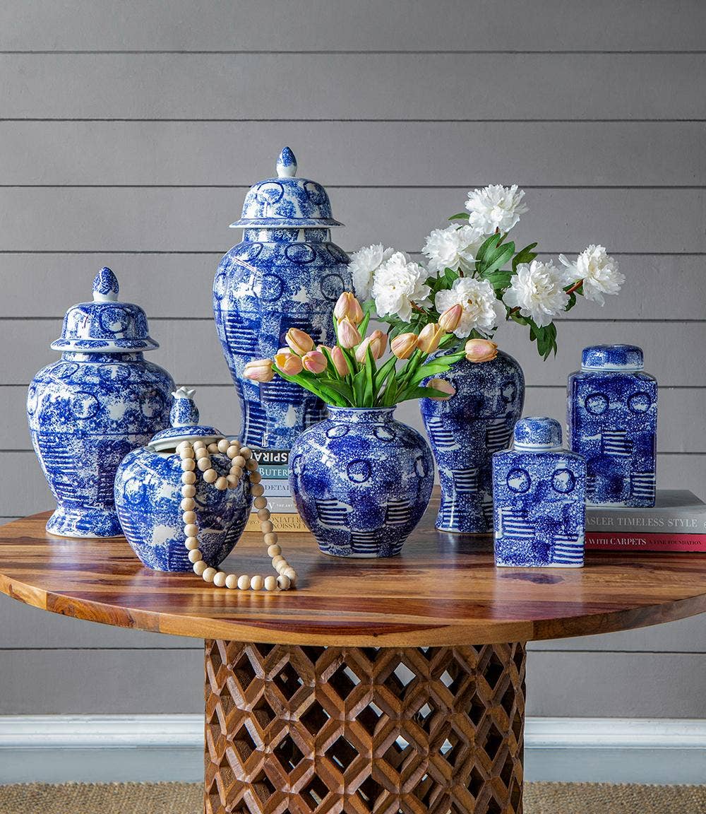 A&B Home Group Inc. - Wholesale Vase - D7x13" Traditional Porcelain Flower Vase - Blue/White10