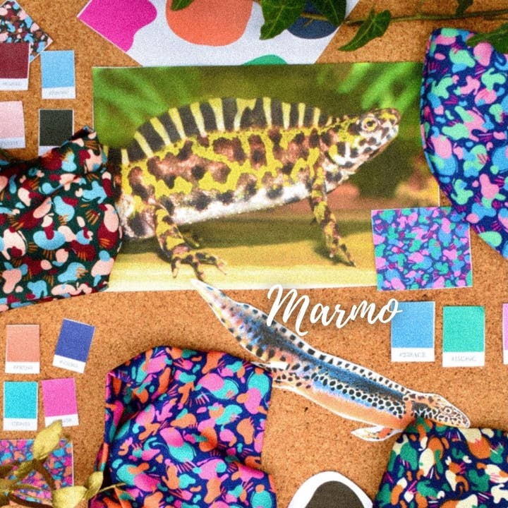 Newt London – wholesale Scrunchie - Women’s – Marmo Print Hair Scrunchie Autumn Maroon2