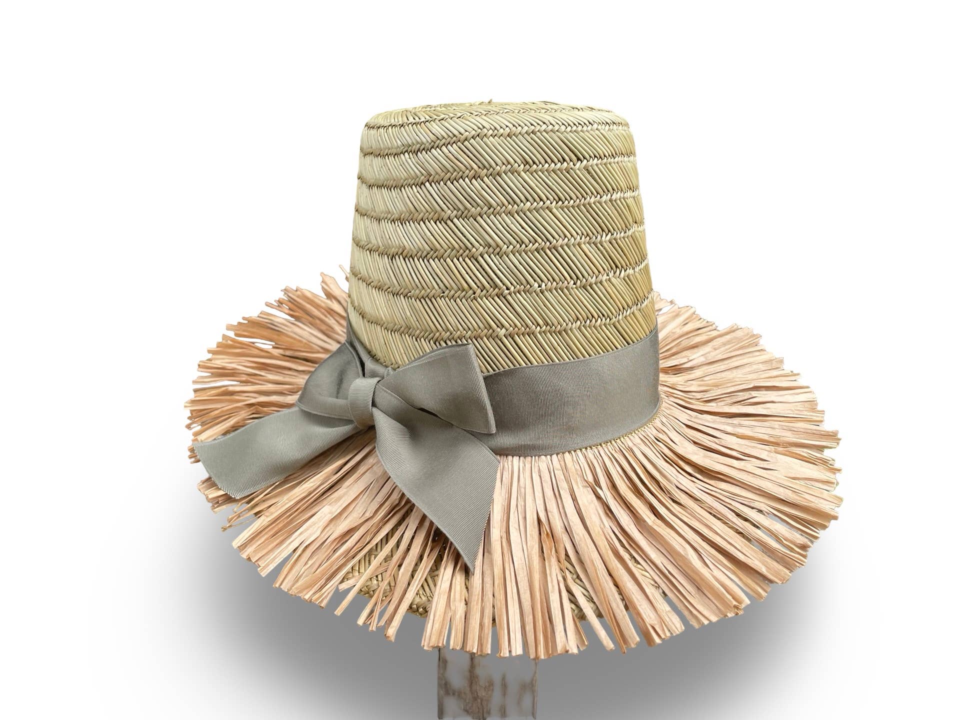 Cha Cha's House of Ill Repute - Wholesale Straw Hat - Women's - Bewitched - Fringed Beach Hat