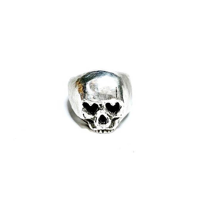 Heart Eyes Skull Ring for wholesale by Meta Bird