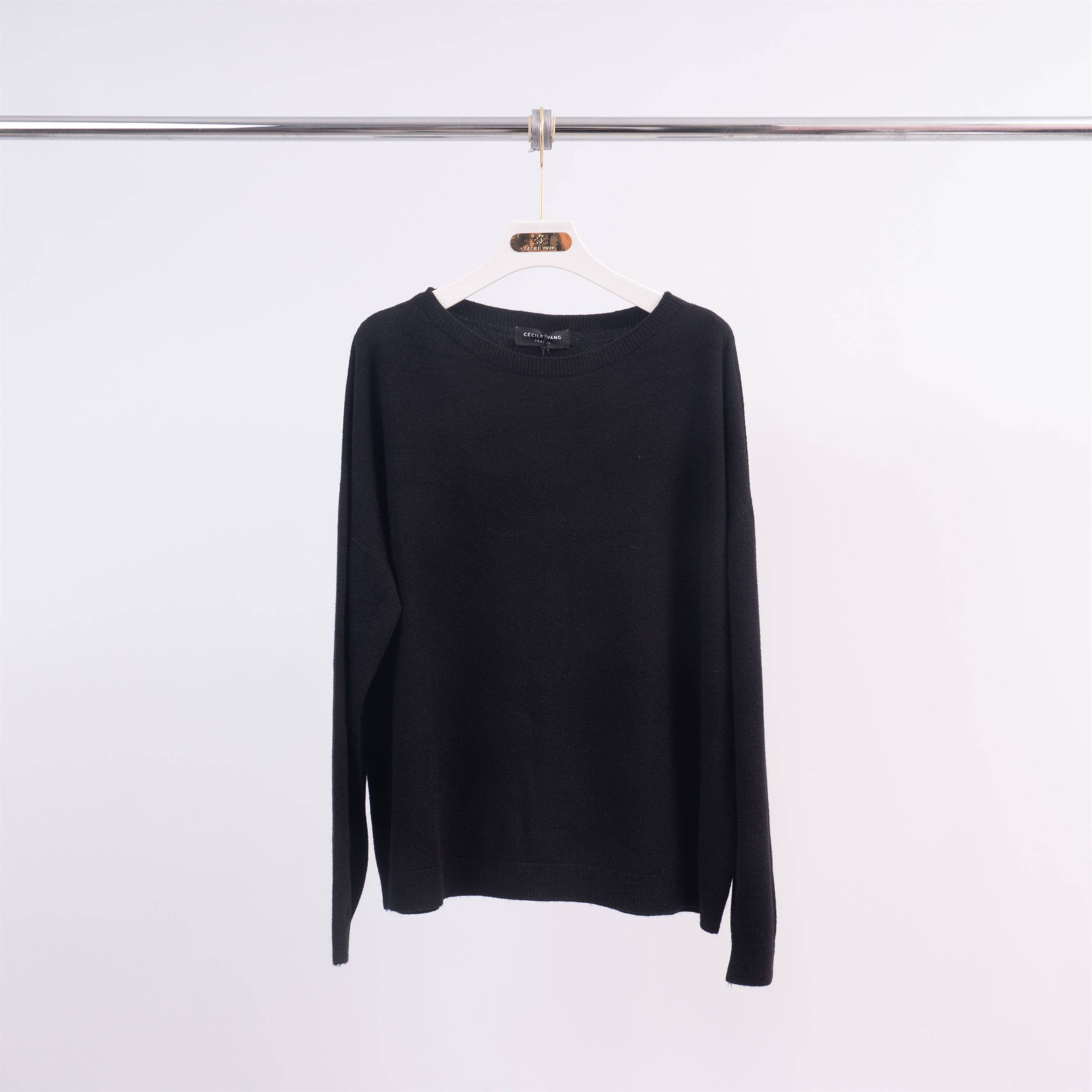 Cecile Wang - Wholesale Knit Sweater - Women's - Basic round neck sweater 520390