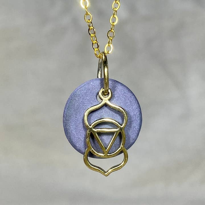 Belen Berganza - Wholesale Aromatherapy necklace - Third Eye: Ajna,Essential Oil Diffuser Necklace, Aromatherapy Pendant, Brass Jewelry, Meaningful Gifts, Jewelry For Her1