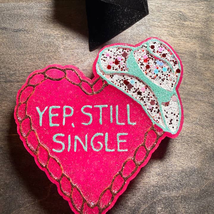 Sigo soltero para venta al por mayor de Lil Bit Sassy Lush Co