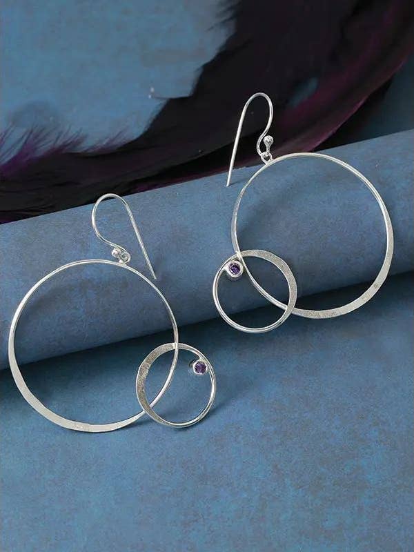 To Interloop Circles Intercircle Amethyst øreringe for engroshandel hos Eastern Serenity
