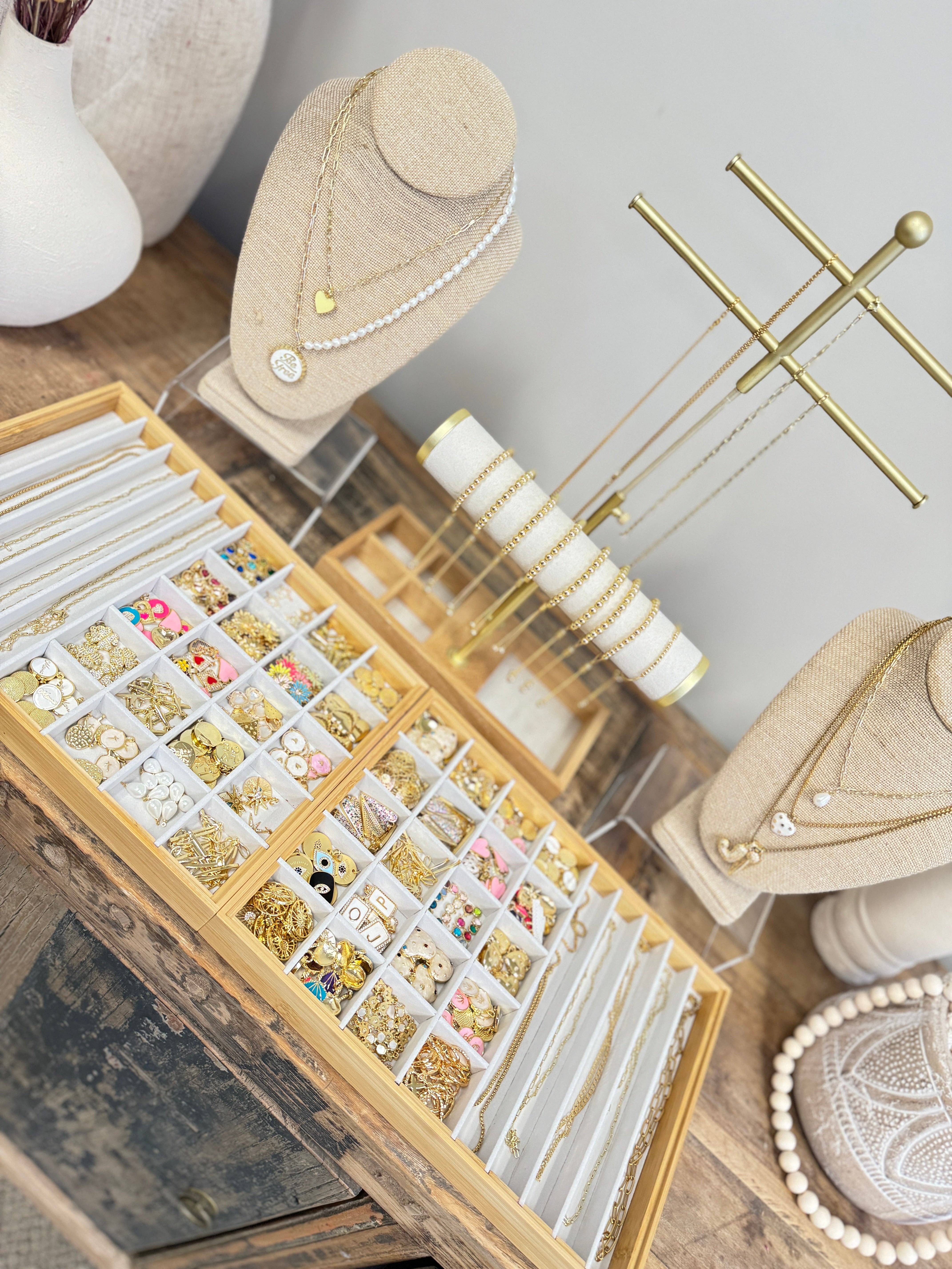 My Girl in LA - Wholesale Jewelry Set - Charm Bar1