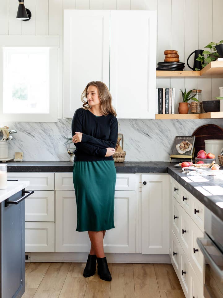 The Main Street Exchange - Wholesale Dress - Women's - 'Constance' 3/4 Sleeve Ribbed Midi Dress FINAL SALE9