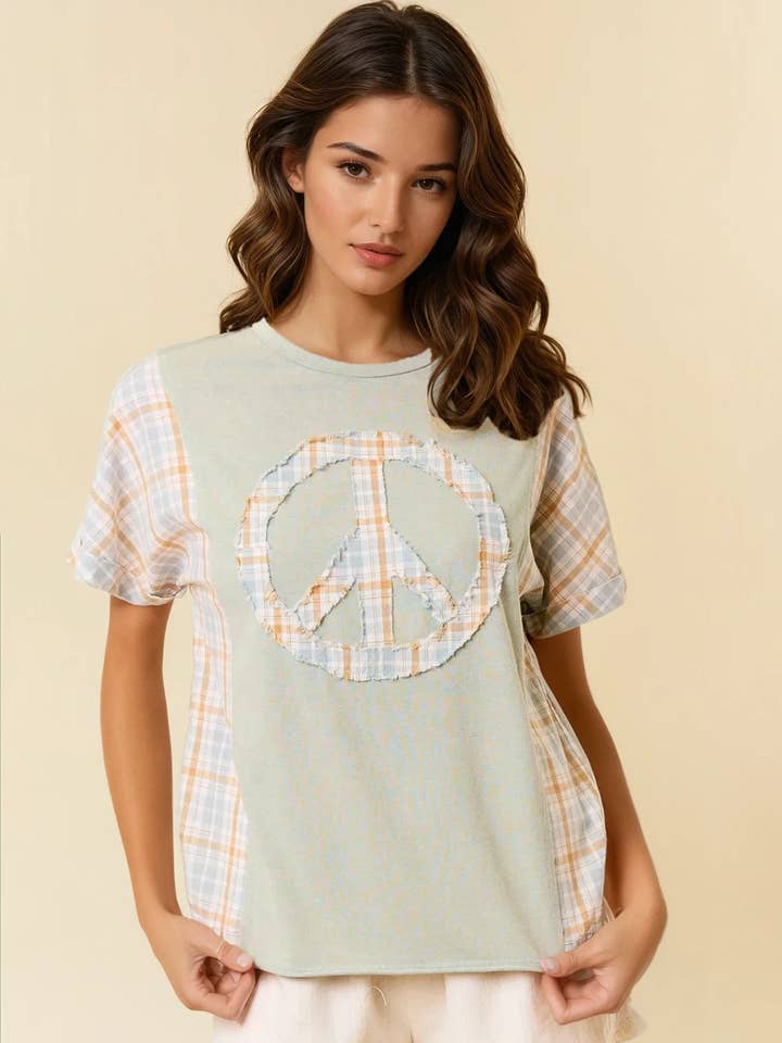 Rullet Kortærmet 'PEACE' Patch Vintage Wash - 44464T for engroshandel hos Doe and Rae