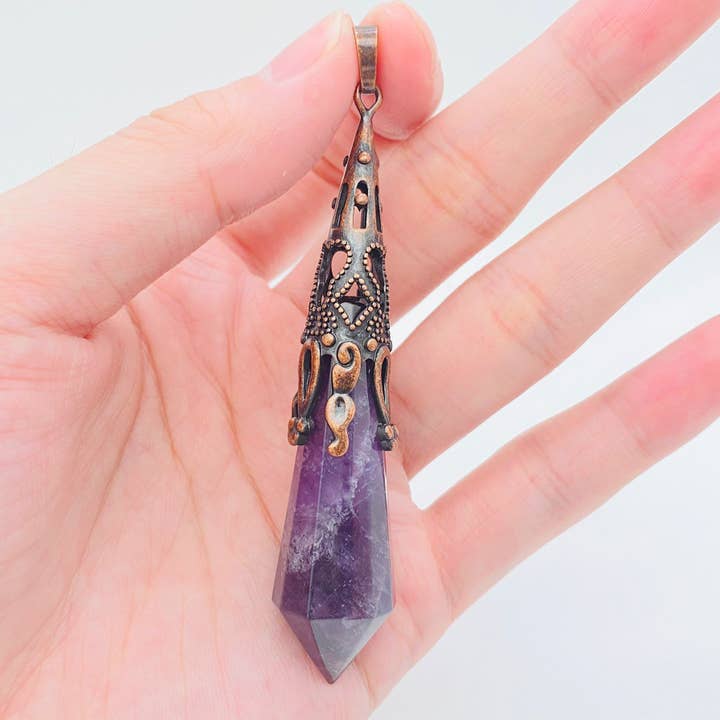 Mio Queena - Wholesale Spiritual Stone/Crystal - 12 Sided Shape Natural Stone Crystal  Chakra Pendulum - CS11