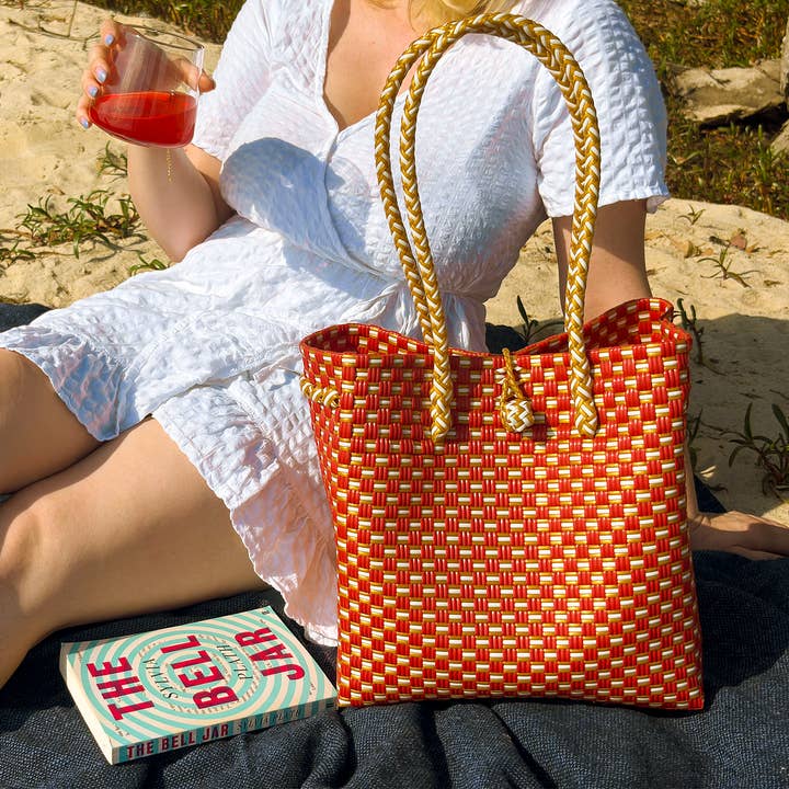 Pure Di Casa - Wholesale Tote Bag - Women's - Elemental Coalstone Weave – Tote In Sand & Black2