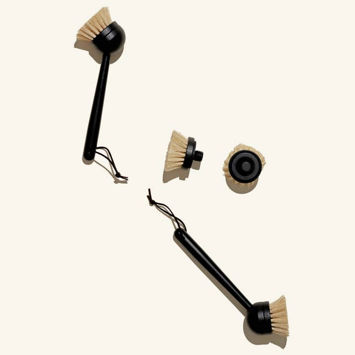 nordesign - Wholesale Cleaning Brush - Replaceable brushes (set of 2) - Made of wood & sisal fibers1