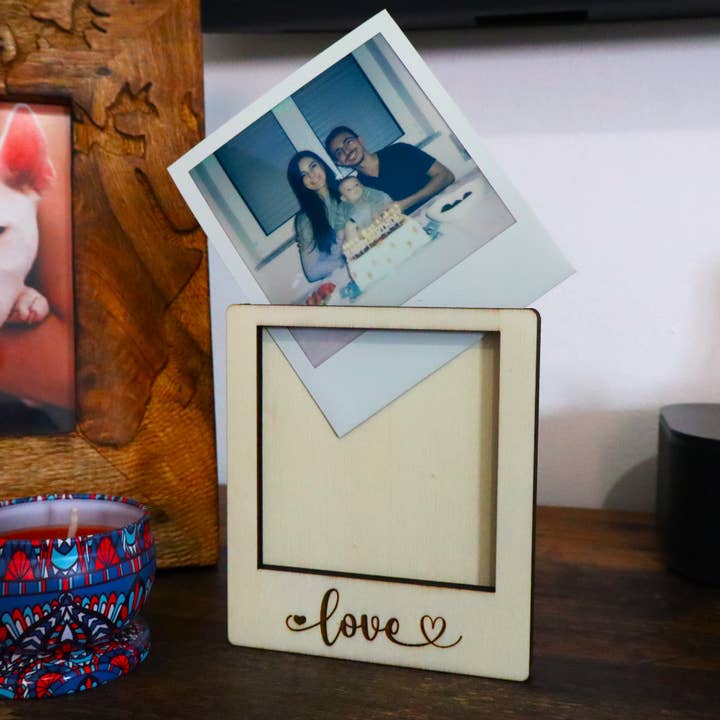 Herbs&Belles - Wholesale Picture Frame - Custom Wooden Polaroid & Instax Photo Frame, Multiple Sizes1