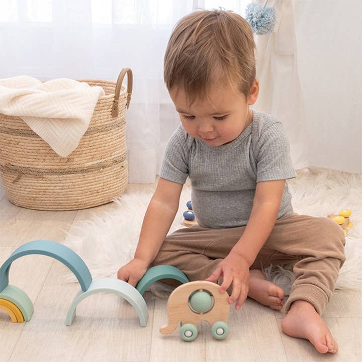 Living Textiles – Engroshandel Trælegetøj - Børn – Skubbeelefant2