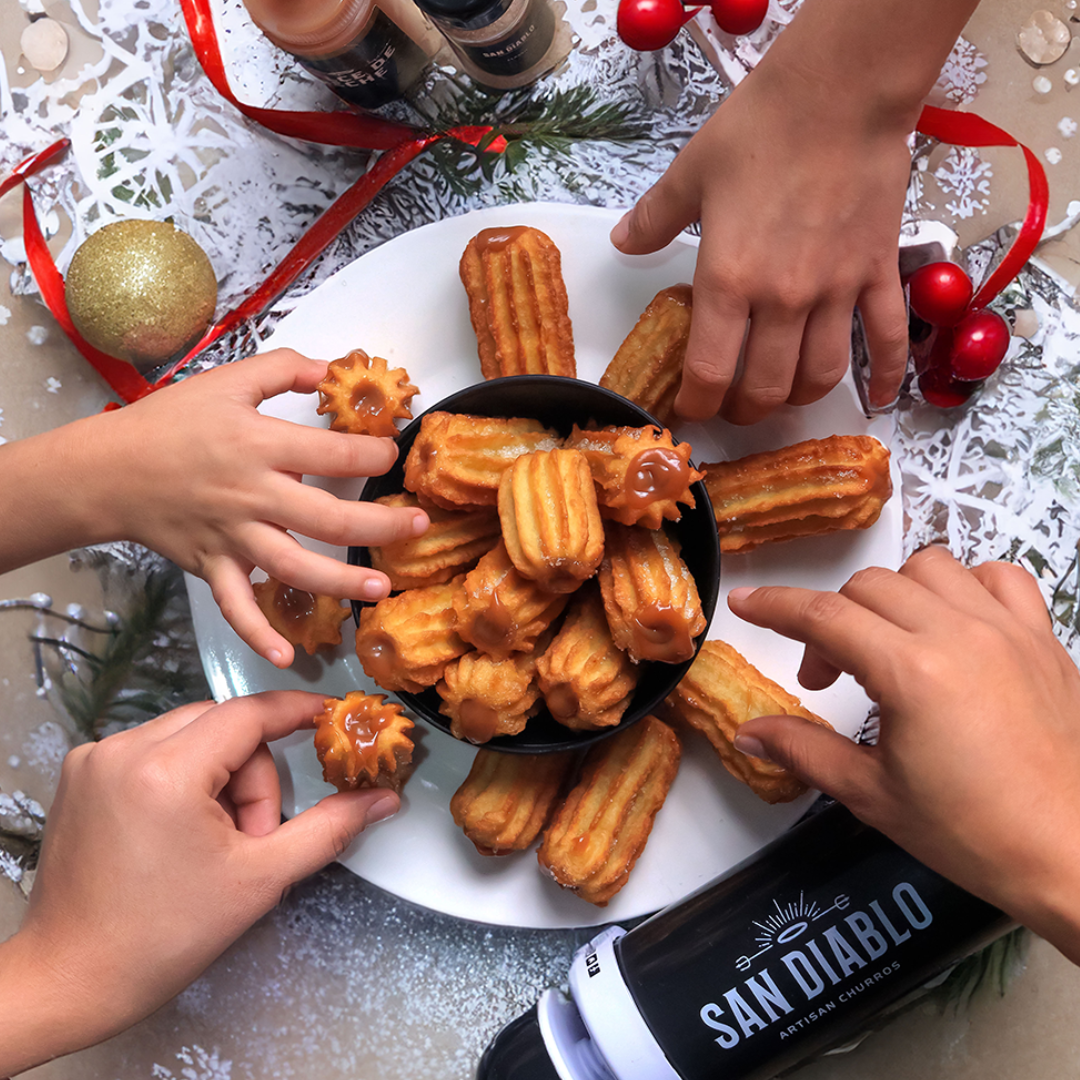 San Diablo Artisan Churros - Venta al por mayor Kit de cocina - Churro Fiesta en una caja: el mejor kit para hacer churros7