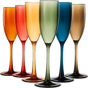(60 PACK) EcoQuality Translucent Plastic Green Wine Glasses with Gold Rim -  12 oz Wine Glass with Stem, Disposable Shatterproof Wine Goblets