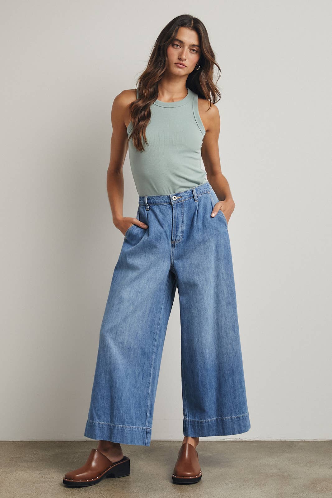 Wishlist Apparel - Wholesale Tank Top - Women's - CREW NECK RIBBED KNIT TANK TOP / WL18-104453