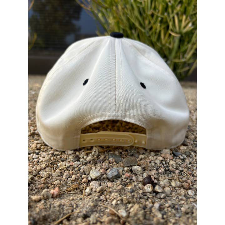 Free Spirit - Wholesale Trucker Hat - Women's - Dolly Embroidered Snapback Hat2