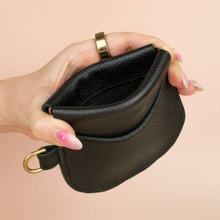 Cold Gold - Wholesale Card Holder - Women's - Chic Leather Card Wallet, Minimalist Cardholder in Black2