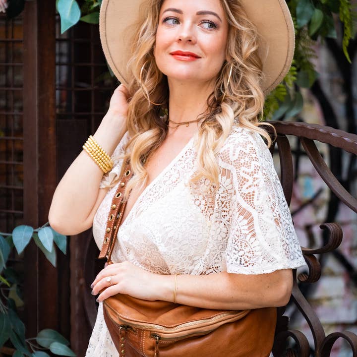 Bolsa Nova Handbags - Wholesale Crossbody Bag - Women's - Bella Large Leather Sling Bag42