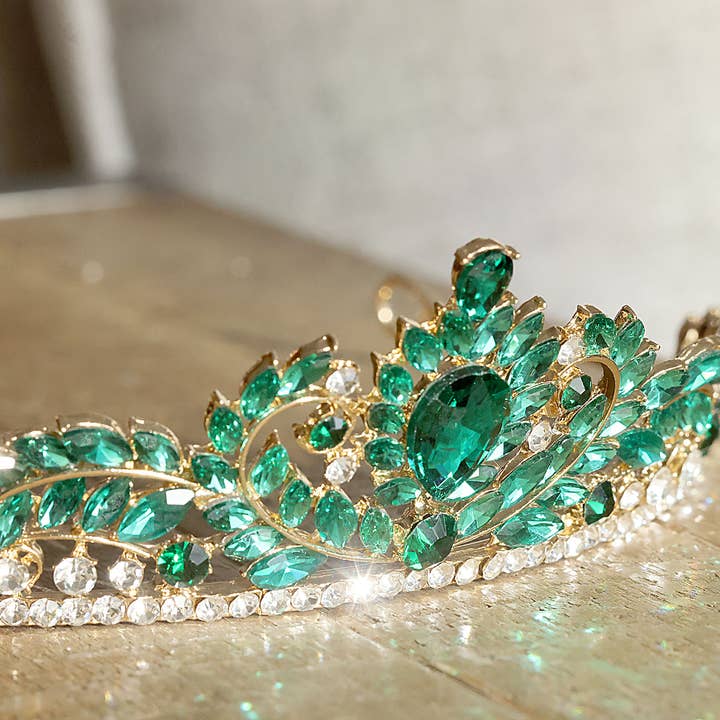 Tiara Verde per la vendita all'ingrosso da parte di Altitude Jewelry