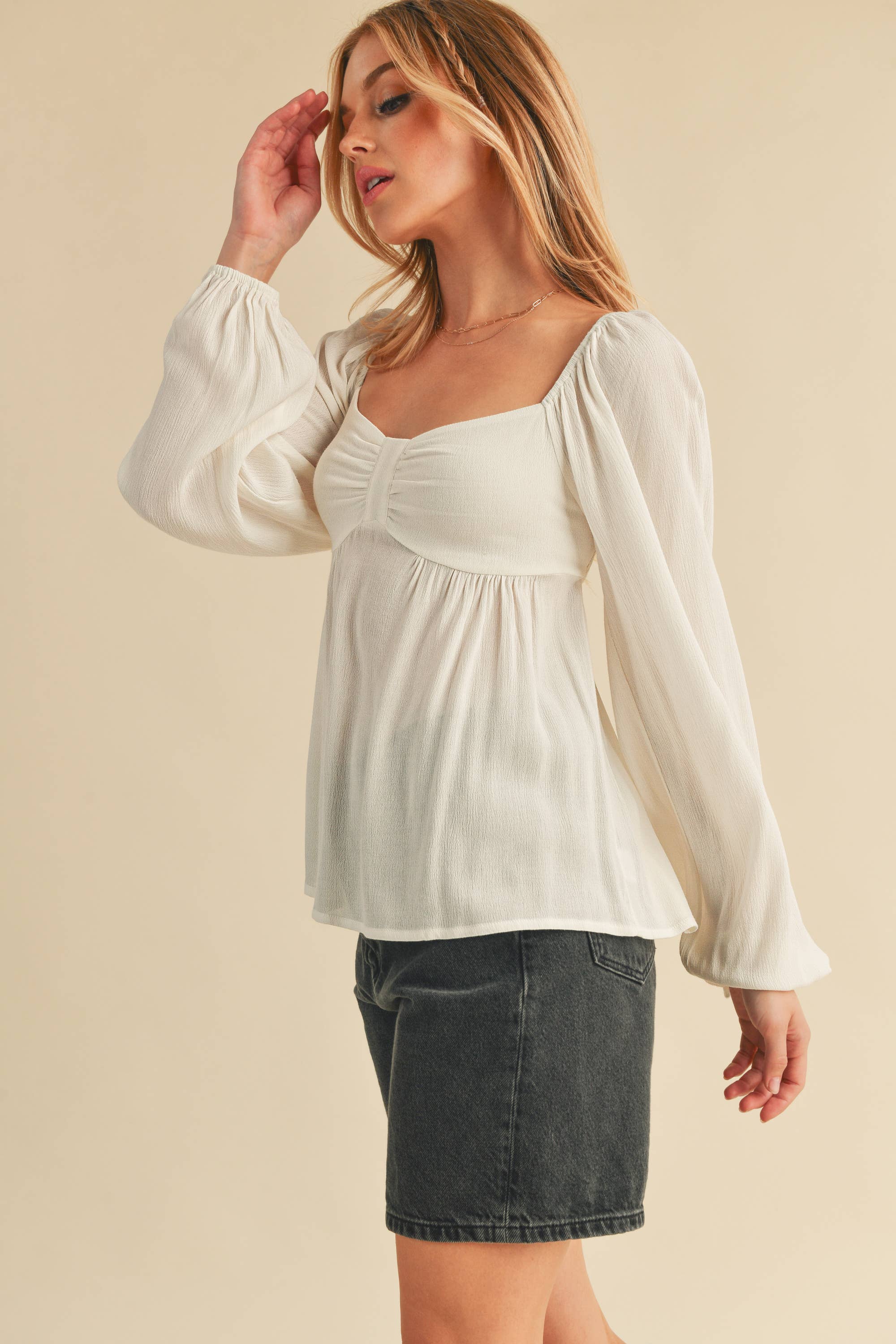 AEMI + CO - Wholesale Blouse - Women's - 8136BK Silvana Top10