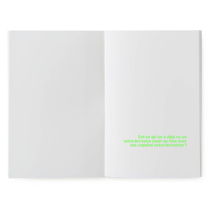 Supereditions - Wholesale Crafts, Hobbies & DIY - Illustrative book - what do aliens do...?5