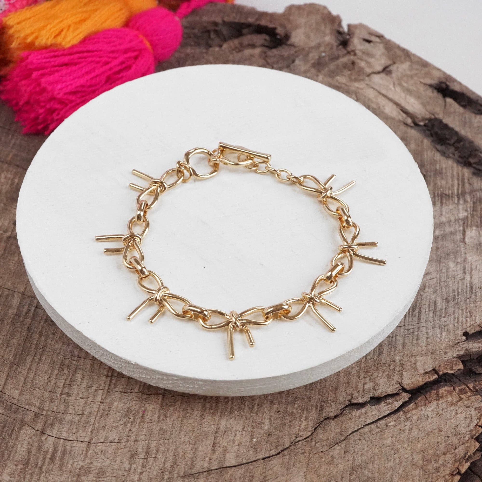 PennyLine inc - Wholesale Link & Chain Bracelet - Bow Link Bracelet Gold Tone6