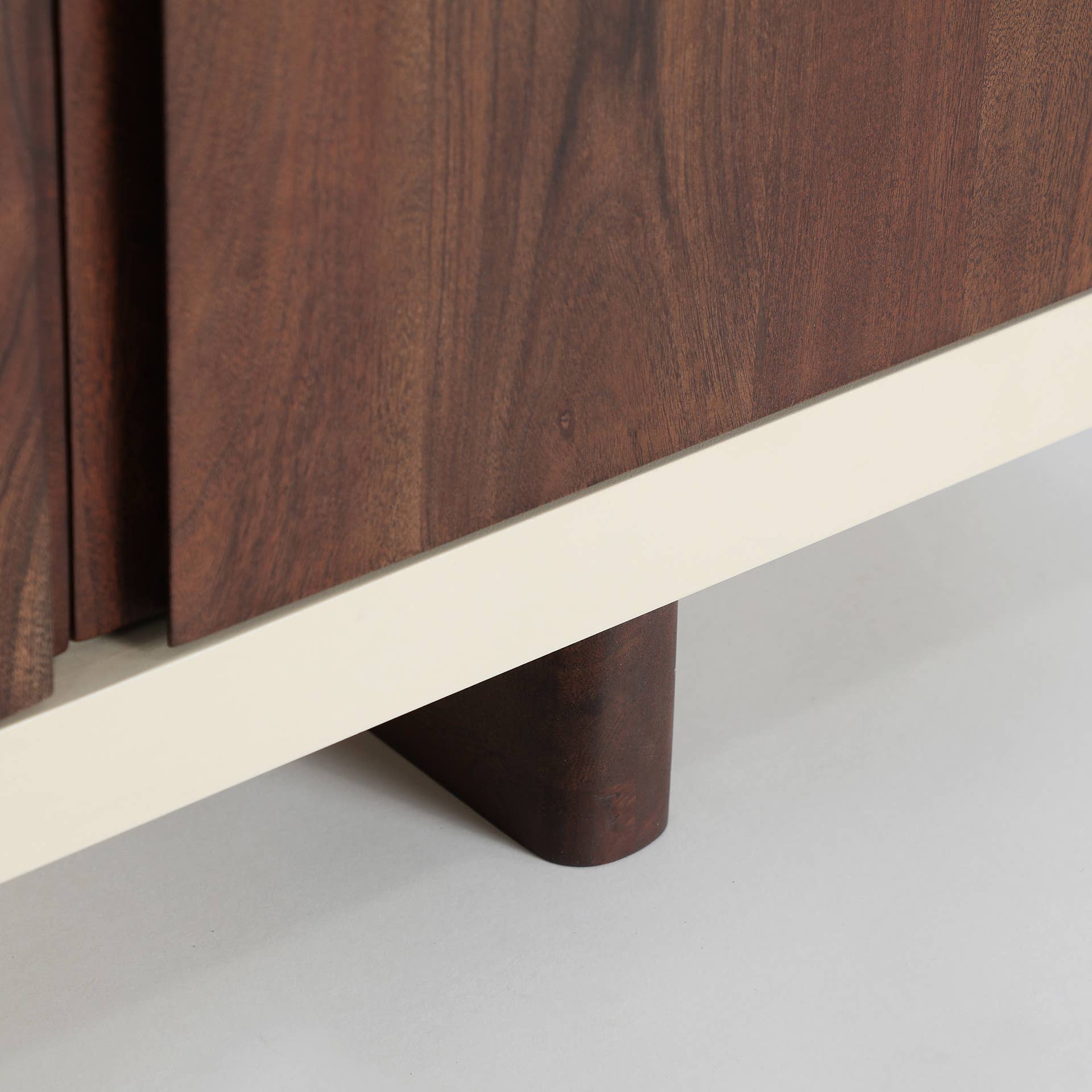 Kodu - Wholesale Sideboard - Acacia wood sideboard in off-white, 160x405