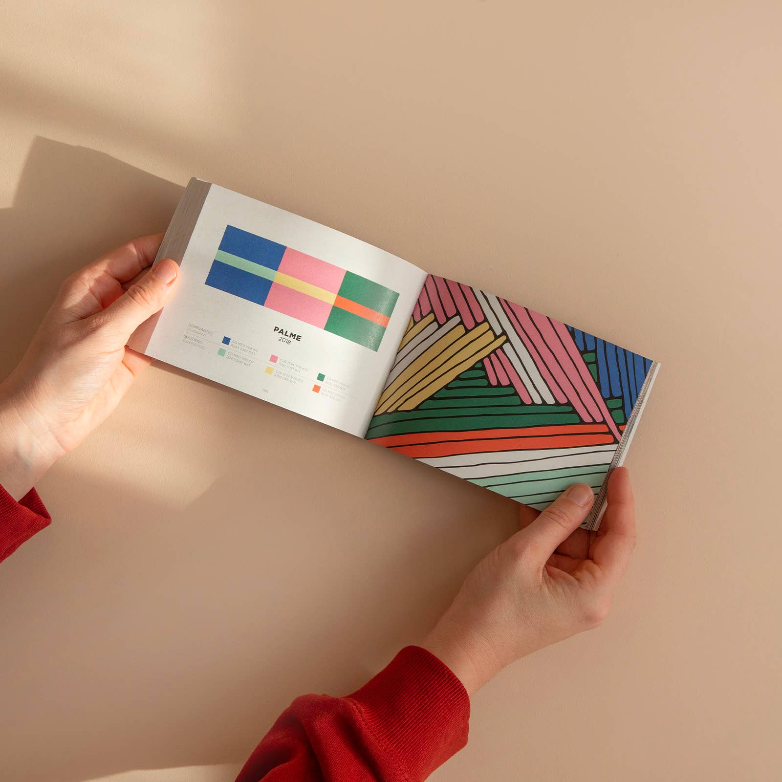 Papier Tigre - Wholesale Display Book - Color Inspiration Book11