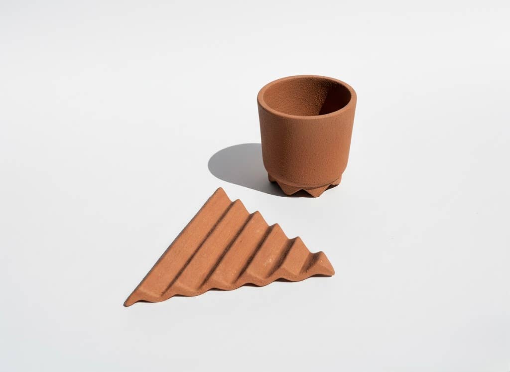 Wyatt Little - Wholesale Plant Pot - Acute Planter1