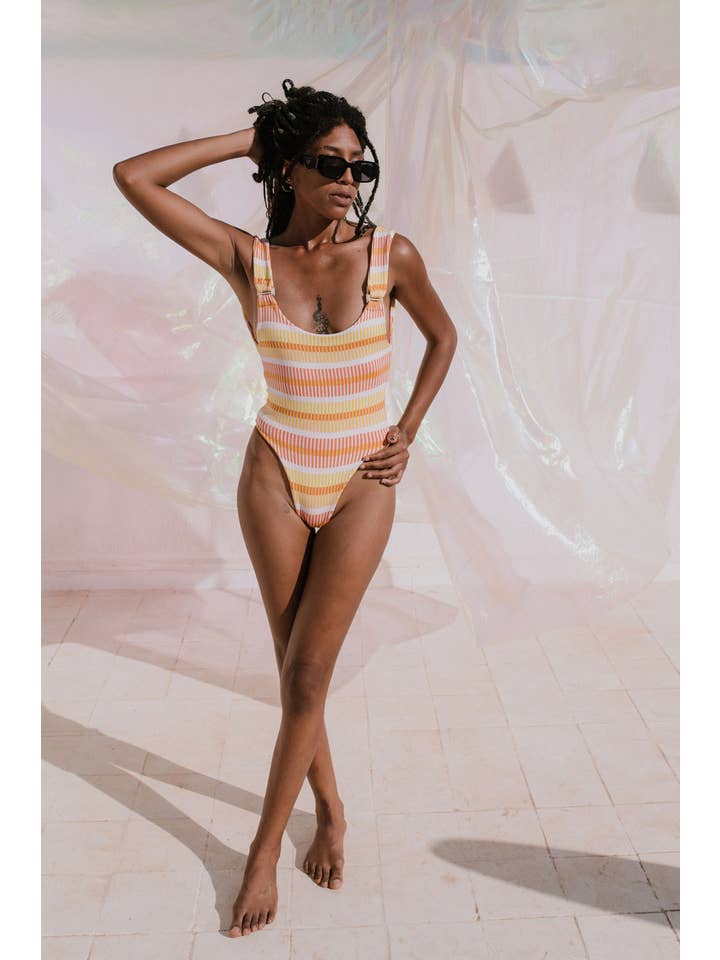 Lacerf – wholesale One-piece swimsuit – Women’s – LACERF One Piece Swimsuit1