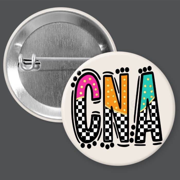 CNA - Mignon pour les infirmières - 1,5" ou 2,25", Épingle ou Aimant pour la vente par RebootRelics