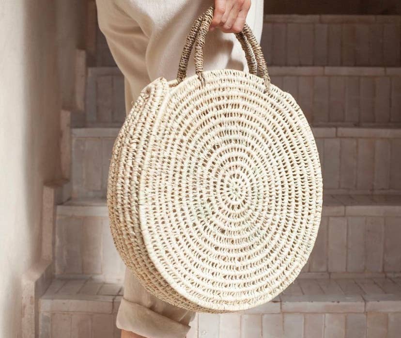 Mikwi – wholesale Basket – Round basket with Palm Leaf handles, Moroccan straw bag1