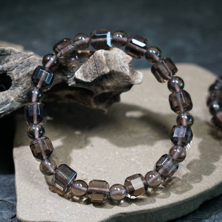 Moon Rituals – Engroshandel Perlearmbånd – Is Obsidian Terning Armbånd – Naturligt Sort Krystal Smykke til Beskyttelse, Jordforbindelse & Julekrystalgave13